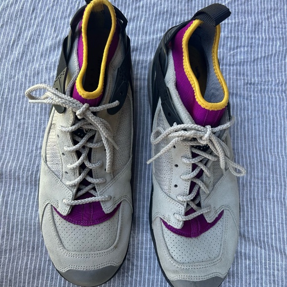 Nike Air Revaderchi - Picture 1 of 2